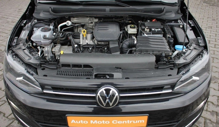 Volkswagen Polo cena 42900 przebieg: 49303, rok produkcji 2019 z Gniezno małe 254